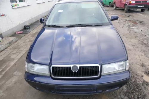 Skoda Octavia 1U Motorhaube Haube Klappe vorne grau LF5U  blau mit Grill