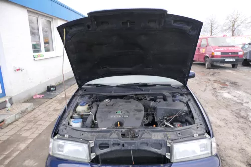 Skoda Octavia 1U Motorhaube Haube Klappe vorne grau LF5U  blau mit Grill (166685)