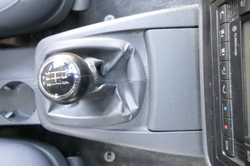 VW Passat 3B 3BG Schaltknauf Schaltsack Schaltung Schaltknüppel 5-Gang Leder (166735)