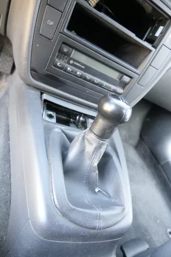 VW Passat 3B 3BG Schaltknauf Schaltsack Schaltung Schaltknüppel 5-Gang Leder (166735)