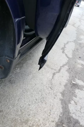 VW Passat 3B 3BG 3B6 Kombi Avant Tür hinten rechts mit Scheibe blau LD5Q (166748)