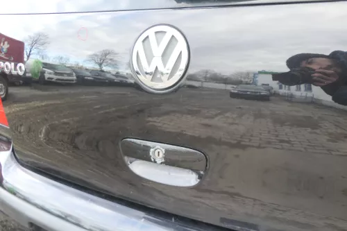 VW Polo 9N3 9N Heckklappe Kofferraumklappe Klappe schwarz LC9Z - Scheibe ohne (166865)