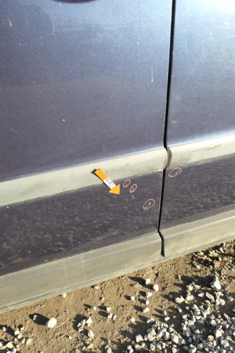 VW Passat 3B 3BG 3B6 Kombi + Limo Tür vorne links Fahrertür blau LN5Y ohneAnbaut (166940)