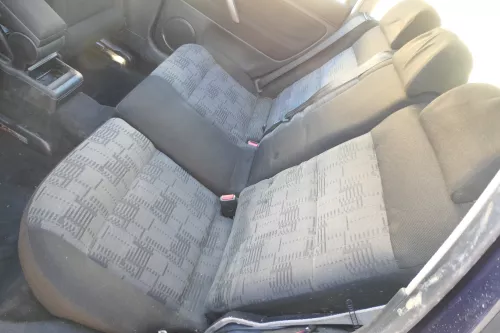 VW Passat 3B 3BG Kombi Variant Sitz Rückbank Rücksitzbank 3 Punkt Gurt Sport (166950)