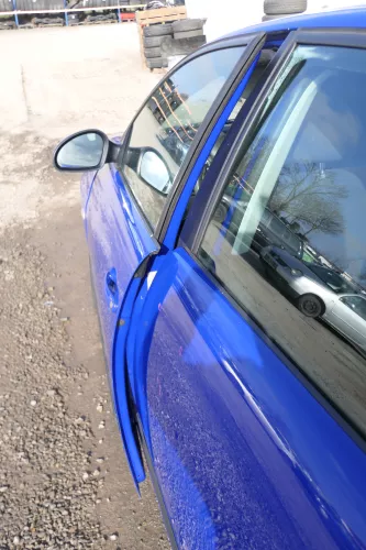 Seat Ibiza 6L Tür Fahrertür 4/5-Türer vorne links blau LS5G ohne Anbauteile (167190)