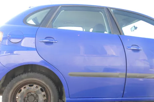 Seat Ibiza 6L Tür 4/5-Türer hinten rechts blau surfblue LS5G - ohne Anbauteile