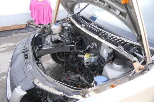 Skoda Roomster Fabia 5J Schloßträger 1.9 TDI + Benziner Pralldämpfer