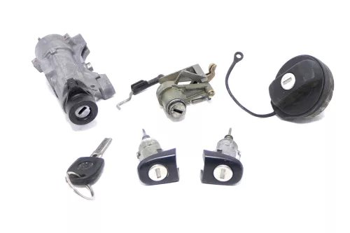 VW Polo 9N 9N3 Schloßsystem 2 Türschloß 1x Schlüssel Zündschloß Heckschloß KEIN