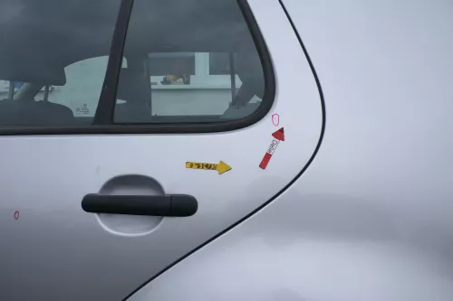 VW Golf 4 Limousine Tür hinten links silber LA7W (KEINkombi) (167447)