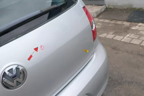 VW Fox 5Z Heckklappe Kofferraumklappe Klappe hinten + Scheibe silber LA7W (167485)