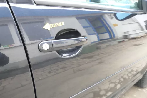 Golf 4 Bora Tür vorne rechts Beifahrertür 4/5-Türer Kombi Variant schwarz LC9Z (167528)