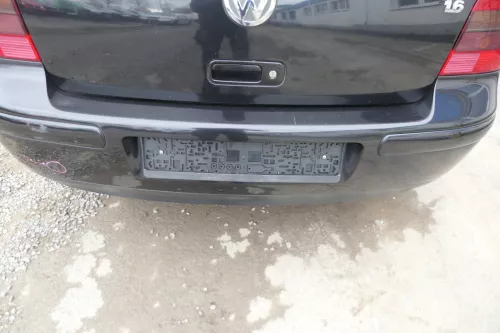 VW Golf 4 Limousine Stoßstange hinten Heckstoßstange Stoßfänger schwarz LC9Z (167534)