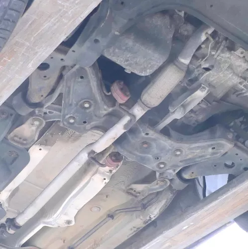 VW Polo 9N Ibiza 6L Auspuff vorne 1,2 AWY AZQ BMD BME Hosenrohr