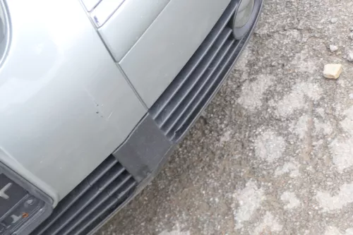 VW Passat 3BG Stoßstange vorne Frontstoßstange Stoßfänger grau LA7S SWR (167595)