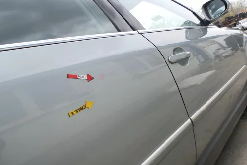 VW Passat 3B 3BG 3B6 Kombi Avant Tür hinten rechts mit Scheibe grau LA7S (167598)