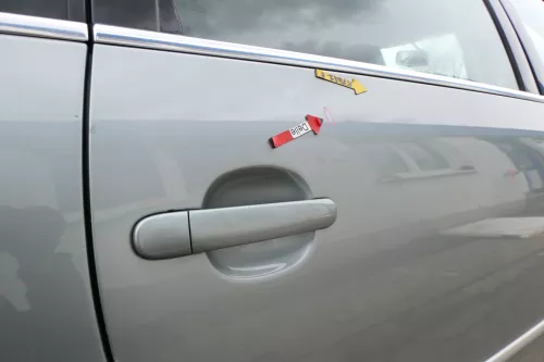 VW Passat 3B 3BG 3B6 Kombi Avant Tür hinten rechts mit Scheibe grau LA7S (167598)