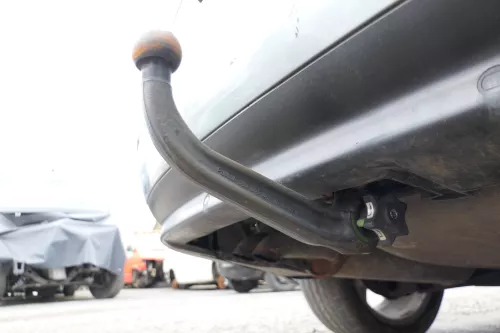 VW Passat 3B 3BG Anhängerkupplung Anhängekupplung abnhembar abnehmbare original (167602)