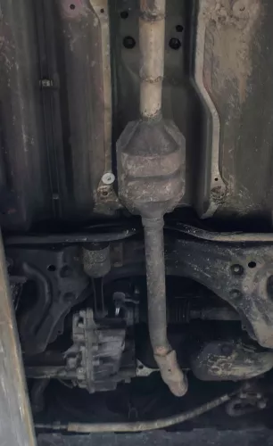 VW Polo 6N Lupo Auspuff hinten Benziner Kat Katalysator (kein Original)