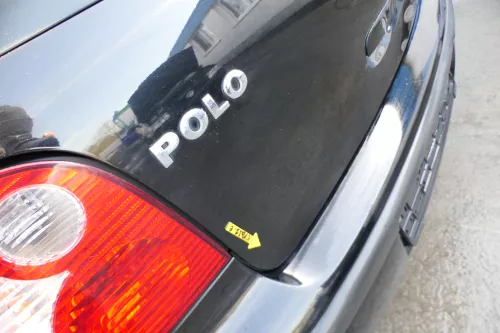 VW Polo 9N3 9N Heckklappe Kofferraumklappe Klappe schwarz L041 - Scheibe ohne (167760)