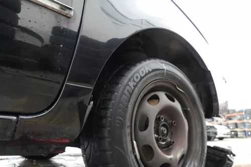 VW Lupo Kotflügel vorne rechts schwarz L041 (167838)