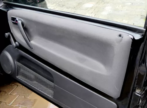 1x Lupo Arosa Türverkleidung Verkleidung Tür vorne rechts oben schwarz off-blck