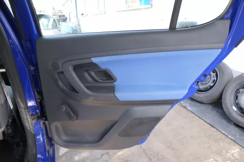 4 x Skoda Fabia 5J Stufenheck Türverkleidung Verkleidung Tür vorne +hinten links (167893)