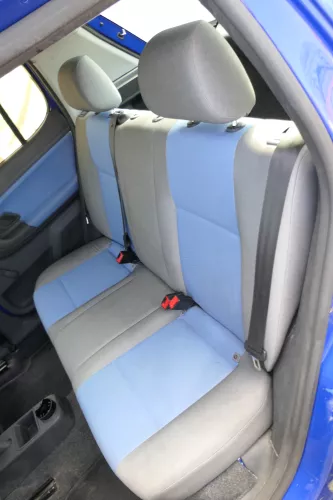 Skoda Fabia 5J 5itz Sitze hinten Rückbank Rücksitzbank 3 Punkt Gurt Isofix blau (167895)