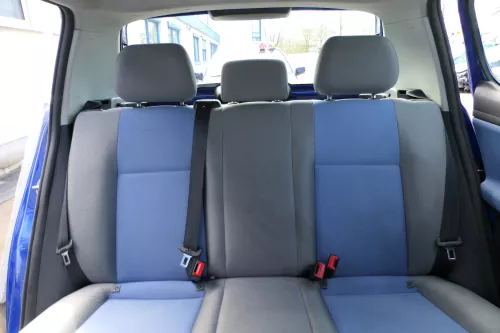 Skoda Fabia 5J 5itz Sitze hinten Rückbank Rücksitzbank 3 Punkt Gurt Isofix blau (167895)