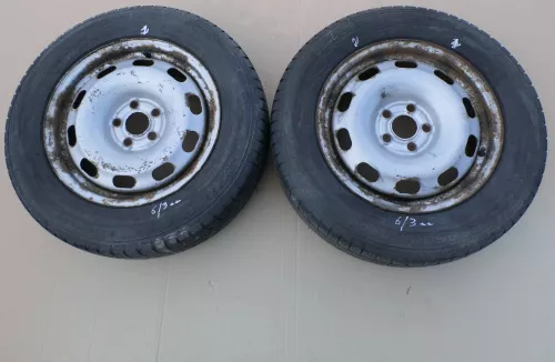 2x VW Golf 4 Bora 195/65 R15 91V Winterreifen M+S Reifen 6jx15H2 ET38 ca. 3-6mm