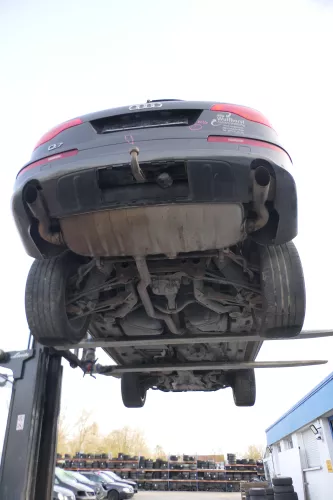 Audi Q7 4L Achsschenkel Radlager hinten links 7L8505435 TDI (168163)