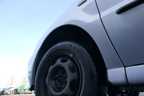 VW Polo 6N 6N1 Kotflügel vorne links silber LB7Z satinsilber (168274)