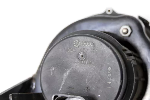 VW Golf 4 Audi A3 Sekundärluftpumpe Sekundärpumpe 06A959253 AQY 078906601M (168443)