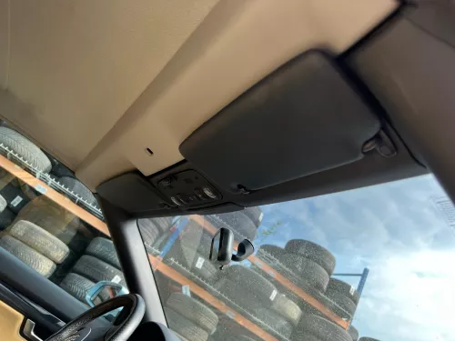 A4 8H Cabrio Leiste Blende Abdeckung Verkleidung oben Mitte innen schwarz