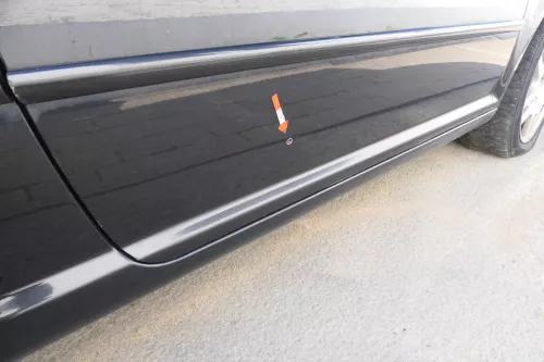 VW Golf 4 Tür vorne rechts Beifahrertür 2/3-Türer schwarz LC9Z ohnAnbauteile (168816)