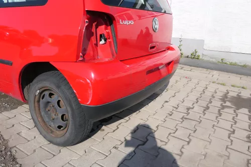 VW Lupo Stoßstange hinten Heckstoßstange Stoßfänger rot LP3G (168878)