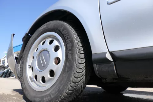 Audi A3 8L Kotflügel vorne links grau silber LY7M (168889)