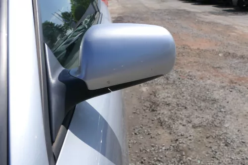 Audi A3 8L elektrischer Spiegel Außenspiegel links mit Glas silber LY7M