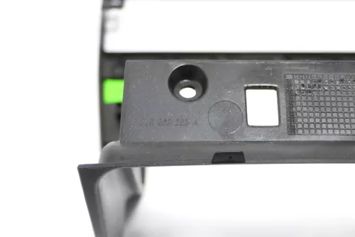 Audi A3 8L Rahmen Mittelkonsole Verkleidung um Radio Blende 8L0863263A (168903)
