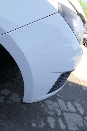 Seat Ibiza 6J Stoßstange Frontstoßstange vorne weiß LB9A Grill 6J0807217H (168948)