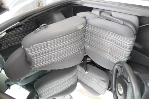 VW Fox Sitz Fahrersitz vorne links OHNEAirbag höhenverstellbar  v (168986)