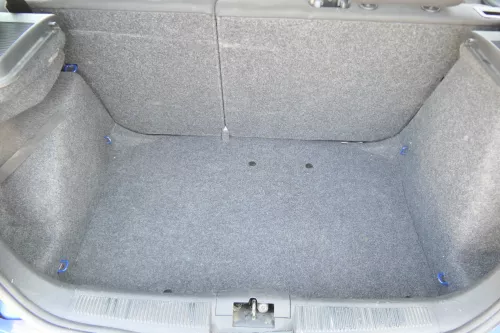 Skoda Fabia 6Y2 Schrägheck Verkleidung Teppich Kofferraum Kofferraumteppich