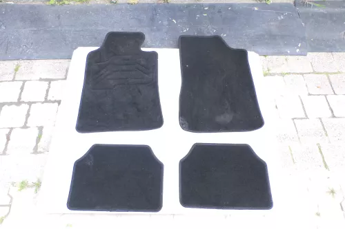 4x Skoda Fabia 6Y Fußmatten Fußmatte vorne rechts links hinten