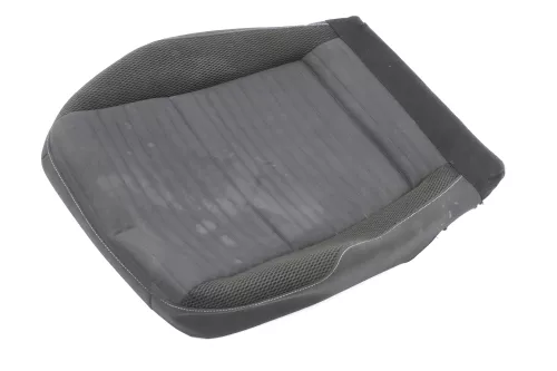 Golf 7 5G nur Bezug von Sitzfläche für Sitz Fahrersitz vorne links BEZUG!+Polste (169168)