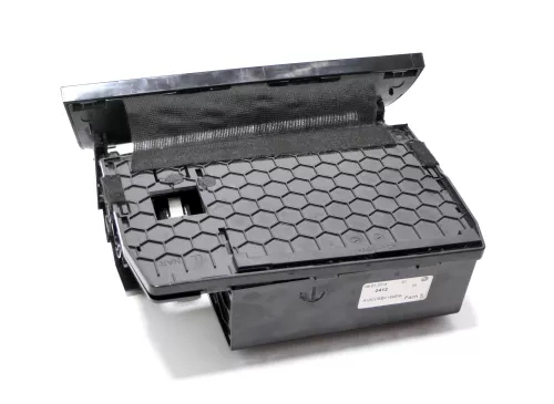 VW Golf 7 vorne Fach Ablagefach 5G1863391J 82V schwarz black it up 4-Motion (169190)