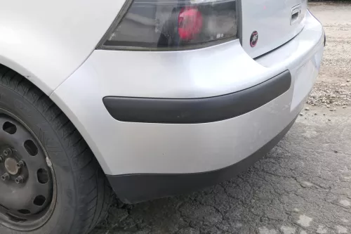 VW Golf 4 Limousine Stoßstange hinten Heckstoßstange Stoßfänger silber LB7Z grau (169297)