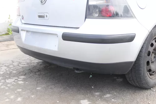 VW Golf 4 Limousine Stoßstange hinten Heckstoßstange Stoßfänger silber LB7Z grau (169297)