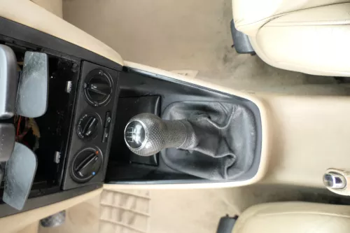 VW Golf 4 Bora Schaltknauf Schaltsack Schaltknüppel schwarz TDI klein (169492)