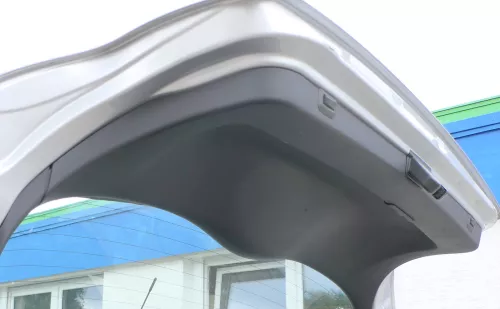 Audi A3 8L Abdeckung Verkleidung Kofferraum hinten Heckklappe Deckel schwarz