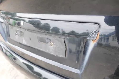 A4 B5 Limousine Facelift Heckklappe Klappe hinten Facelift schwarz LY9B ohneAnba (169663)