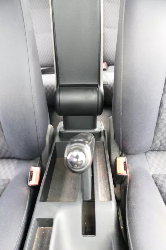 Audi A4 B5 Handbremse Feststellbremse schwarz Leder Griff 8D0711463C (169678)